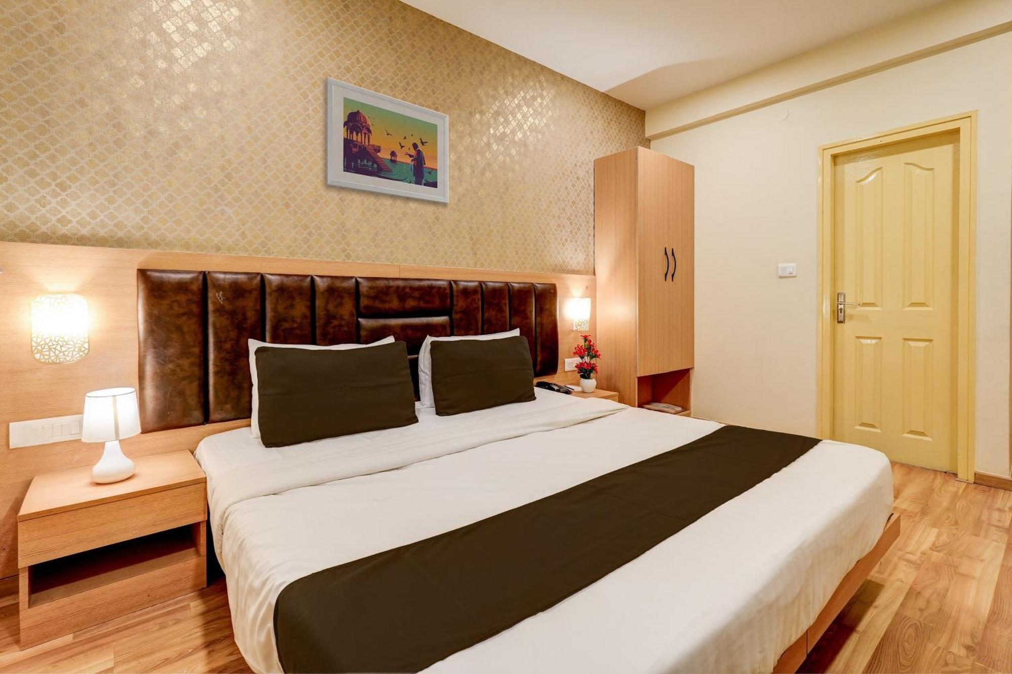 Townhouse 076 Hebbal Otel Bangalore Dış mekan fotoğraf